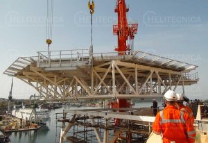 Helipuerto en el buque de cableado «Isaac Newton»