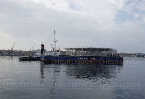 Helipuerto en el buque de cableado «Isaac Newton»